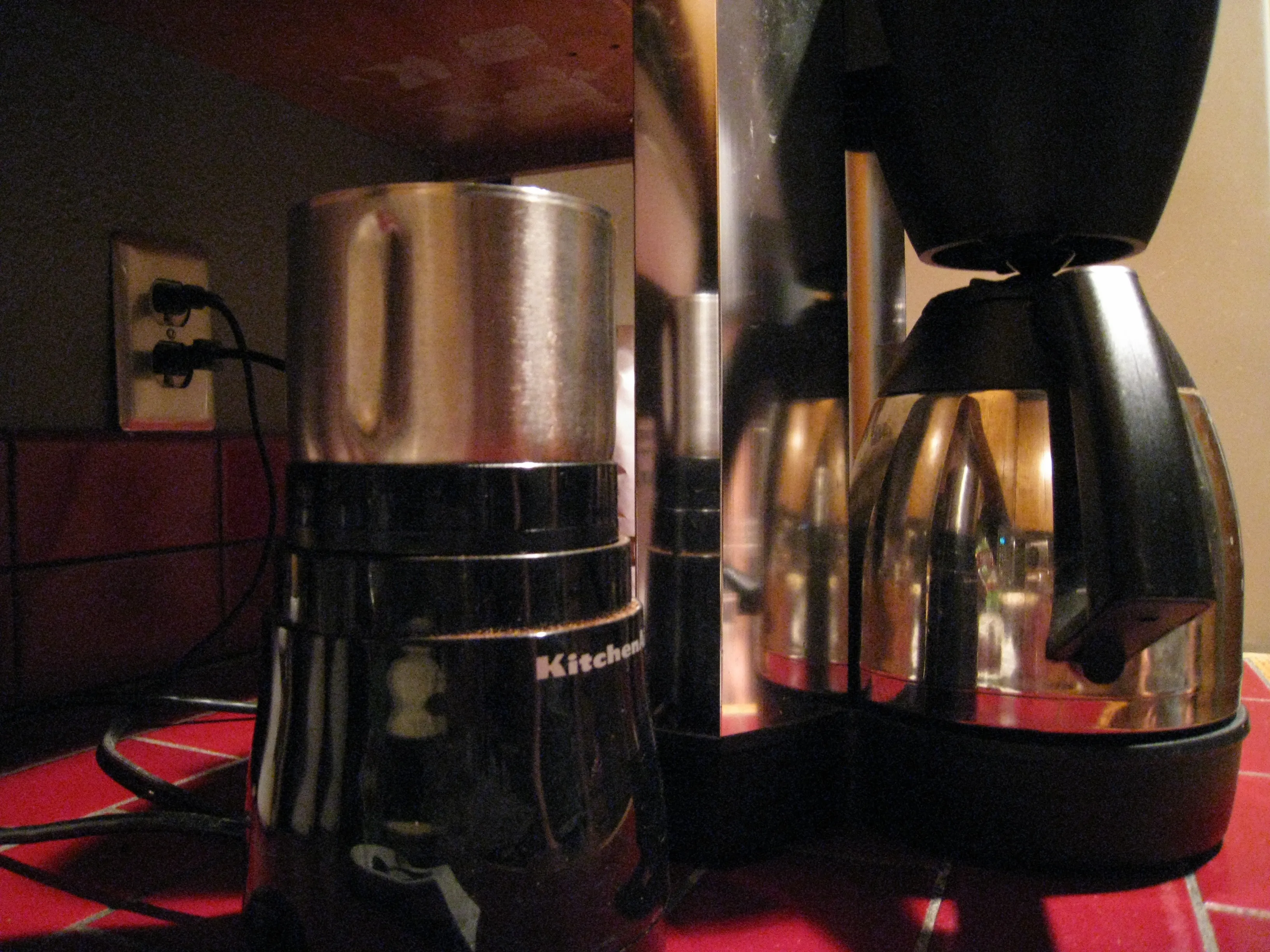 Ode To A Basic Coffee Pot